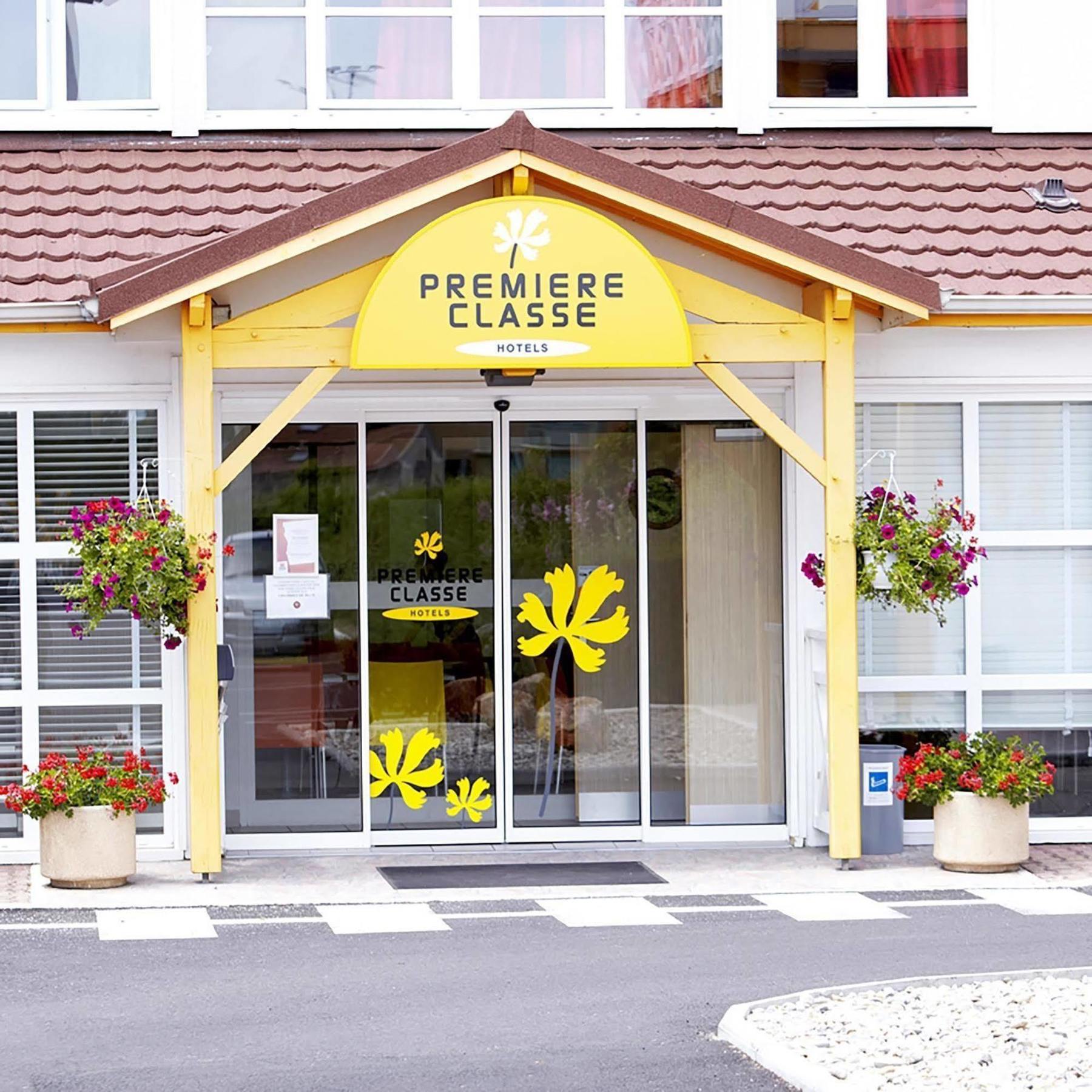 南里昂 - 圣皮埃尔普瑞米尔经典酒店 伊格涅 外观 照片